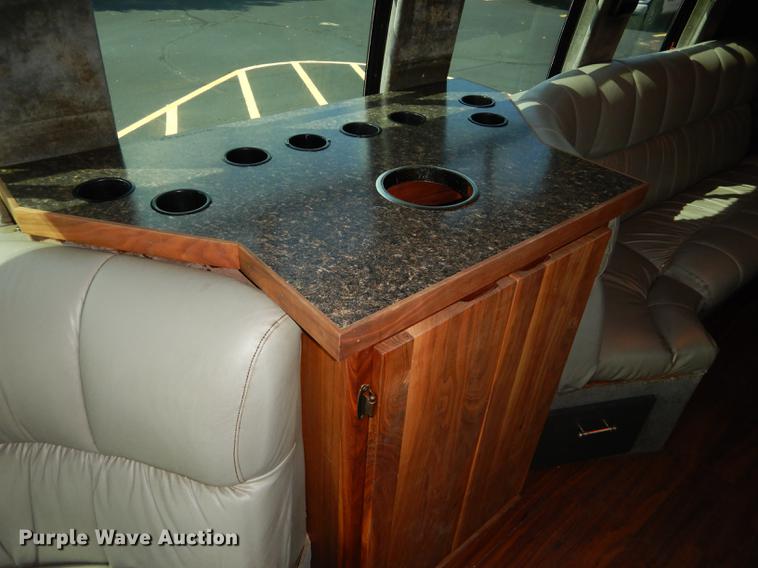 image for item DB8324 1998 Ford Econoline E450 Super Duty limousine bus