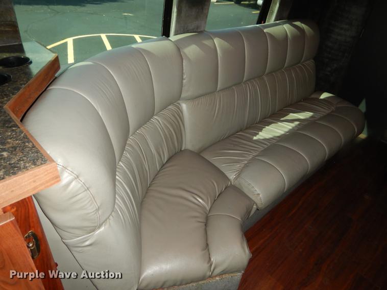 image for item DB8324 1998 Ford Econoline E450 Super Duty limousine bus