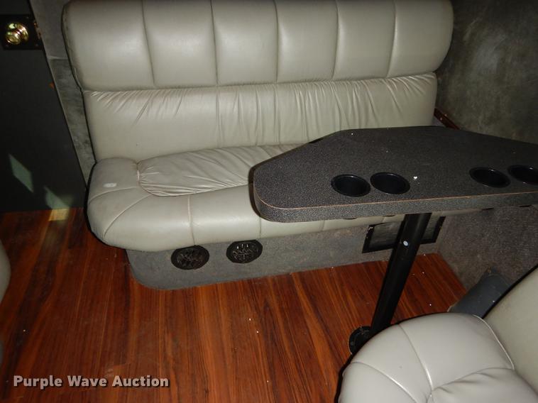 image for item DB8324 1998 Ford Econoline E450 Super Duty limousine bus