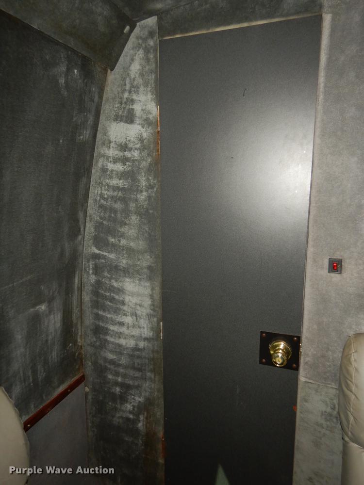 image for item DB8324 1998 Ford Econoline E450 Super Duty limousine bus