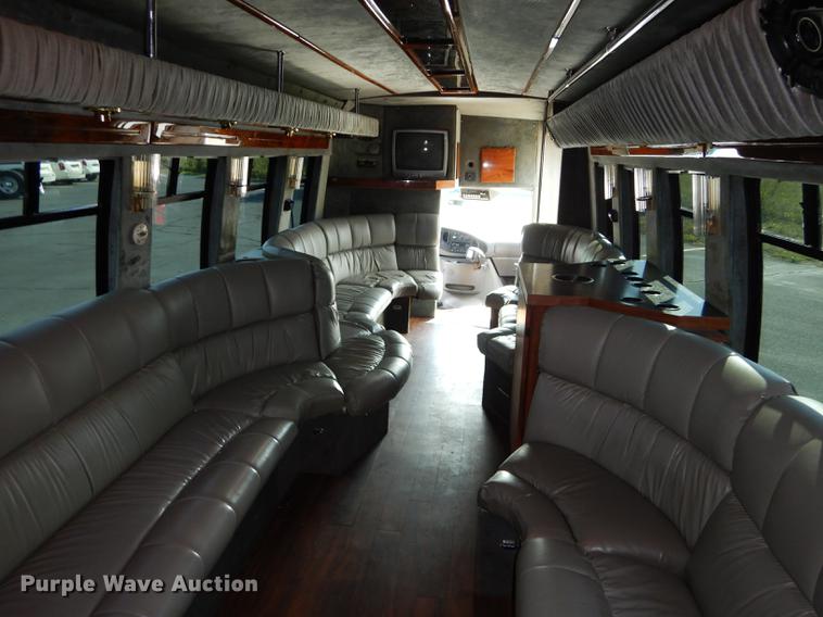 image for item DB8324 1998 Ford Econoline E450 Super Duty limousine bus