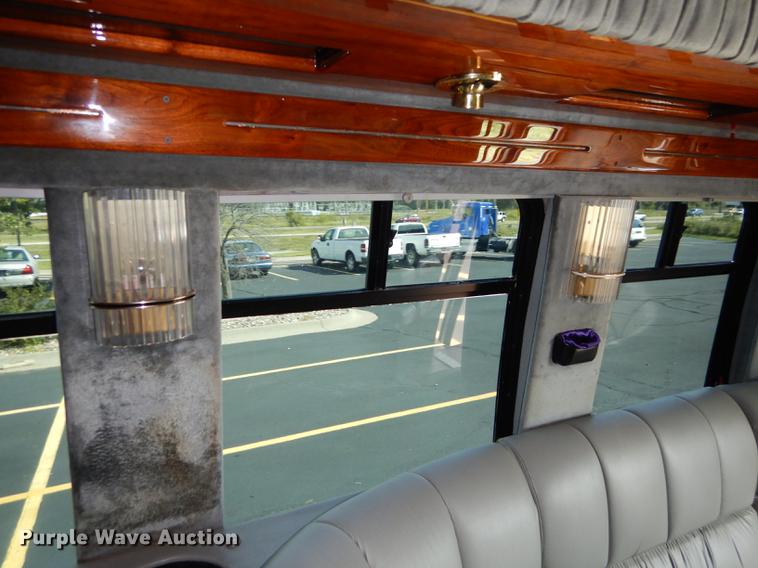 image for item DB8324 1998 Ford Econoline E450 Super Duty limousine bus