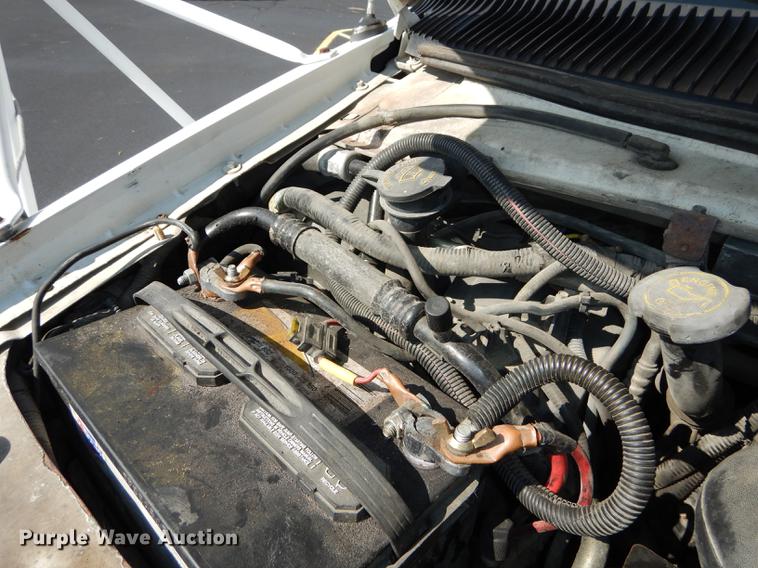 image for item DB8324 1998 Ford Econoline E450 Super Duty limousine bus