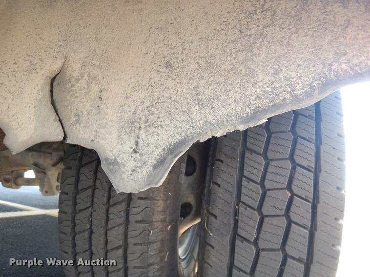 image for item DB8324 1998 Ford Econoline E450 Super Duty limousine bus