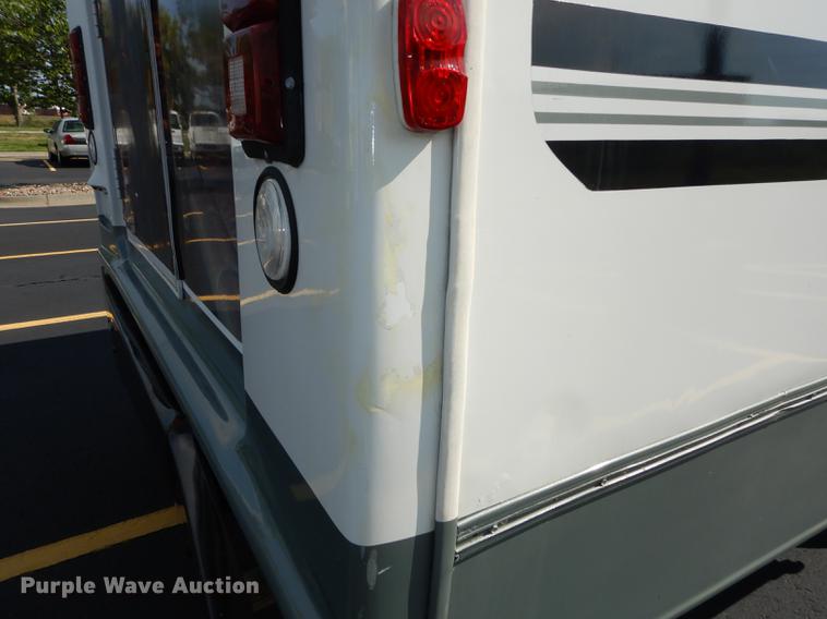 image for item DB8324 1998 Ford Econoline E450 Super Duty limousine bus