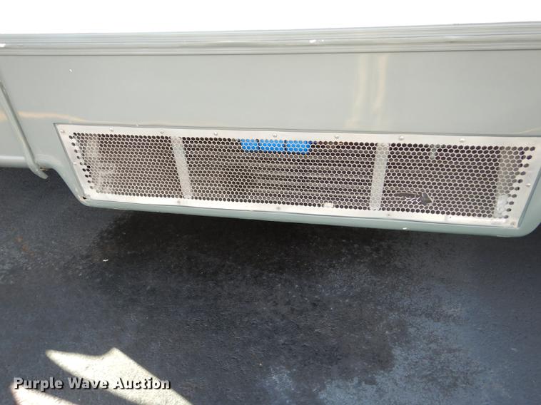 image for item DB8324 1998 Ford Econoline E450 Super Duty limousine bus