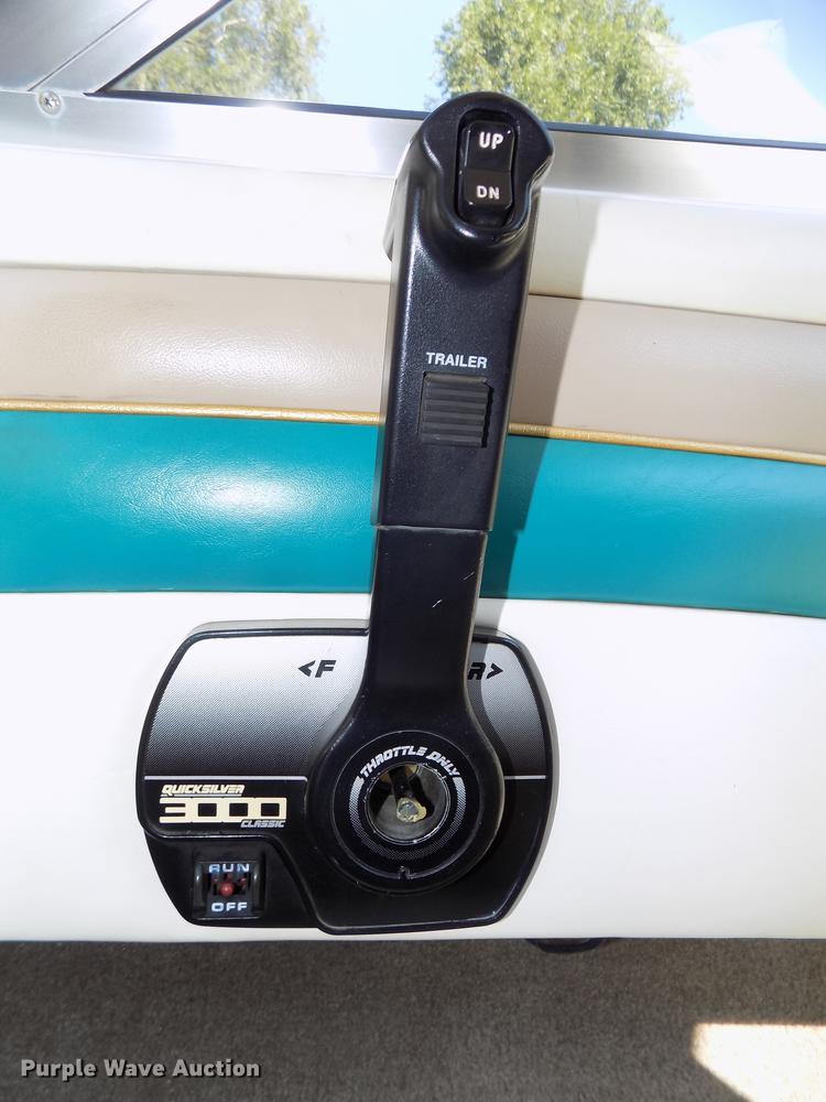 image for item DB8662 1996 Rinker Captiva 192 boat