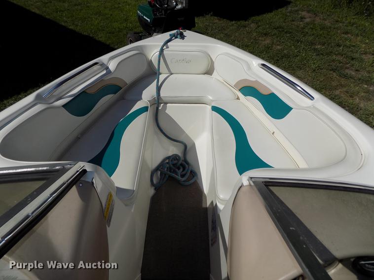 image for item DB8662 1996 Rinker Captiva 192 boat