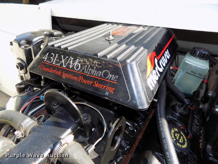 image for item DB8662 1996 Rinker Captiva 192 boat