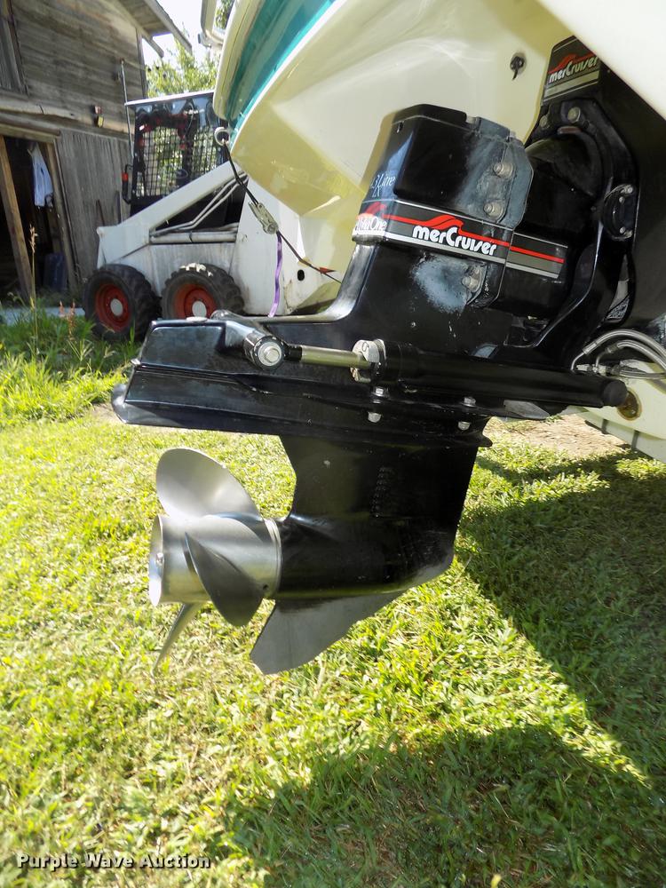 image for item DB8662 1996 Rinker Captiva 192 boat