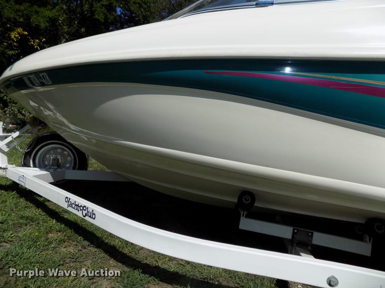 image for item DB8662 1996 Rinker Captiva 192 boat