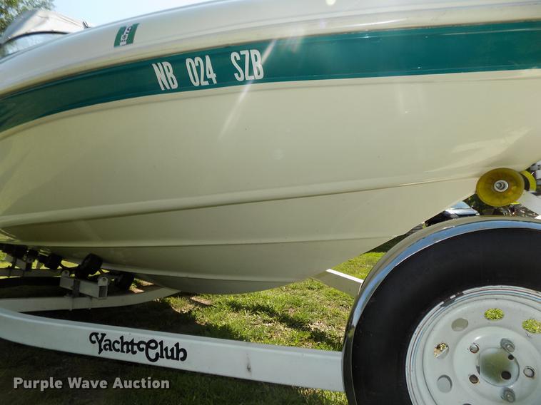 image for item DB8662 1996 Rinker Captiva 192 boat