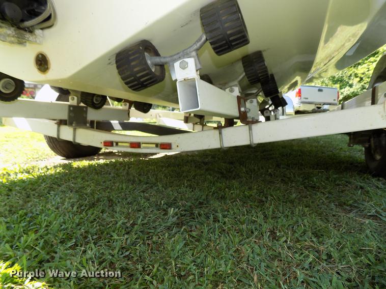 image for item DB8662 1996 Rinker Captiva 192 boat