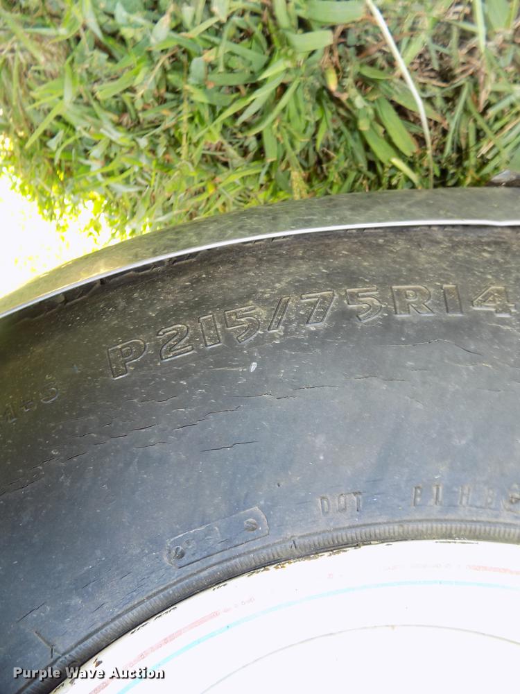 image for item DB8662 1996 Rinker Captiva 192 boat