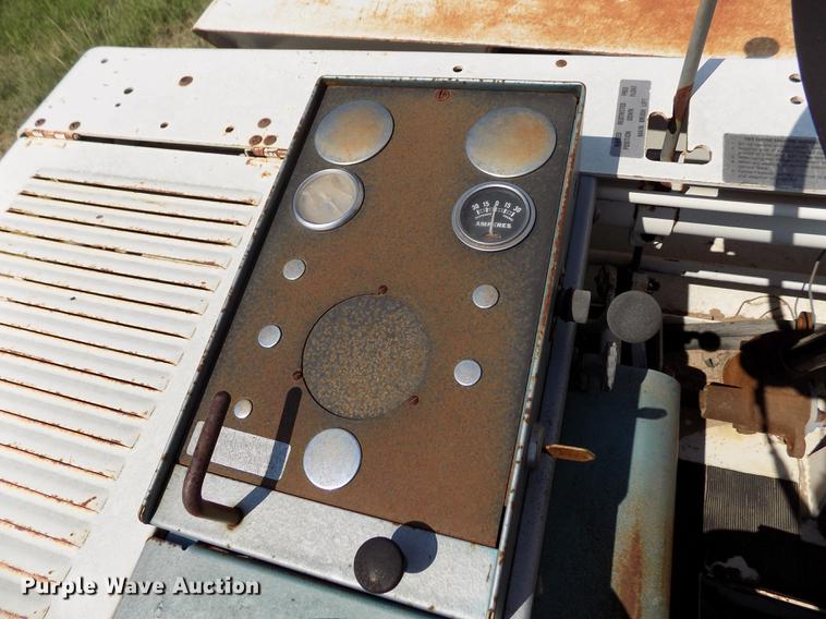 image for item DB9148 Tennant 240 sweeper