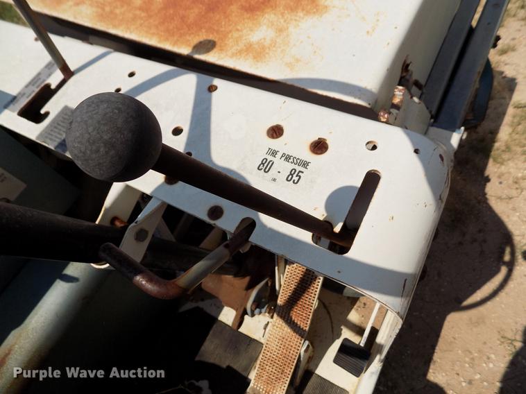 image for item DB9148 Tennant 240 sweeper