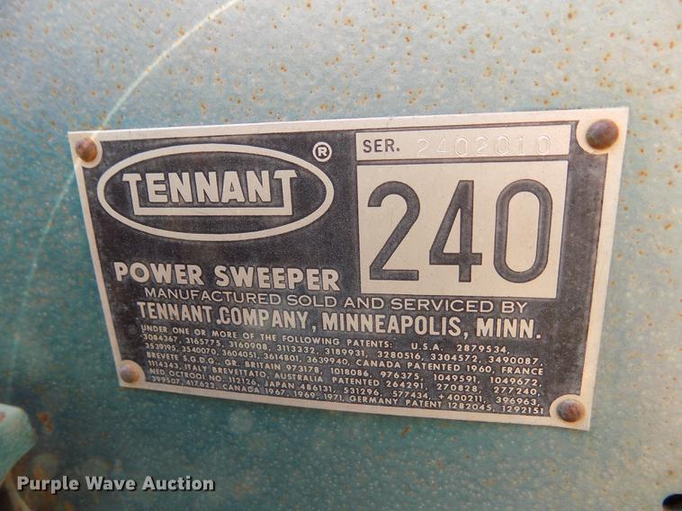 image for item DB9148 Tennant 240 sweeper