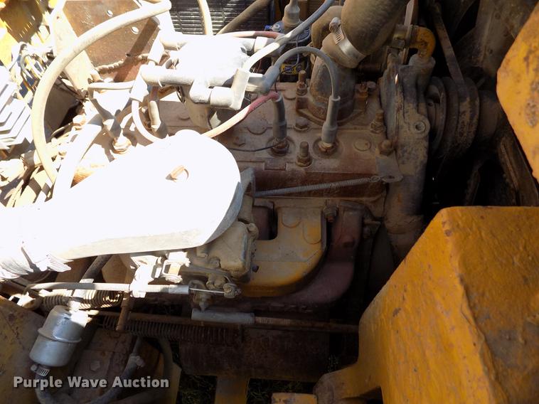 image for item DB9149 Caterpillar T40B forklift