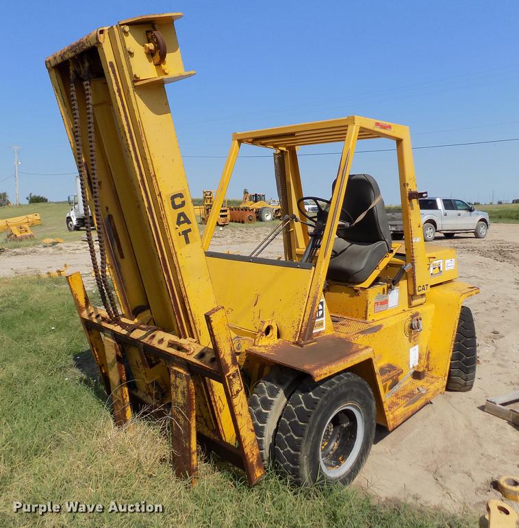 image for item DB9150 Caterpillar V120 forklift