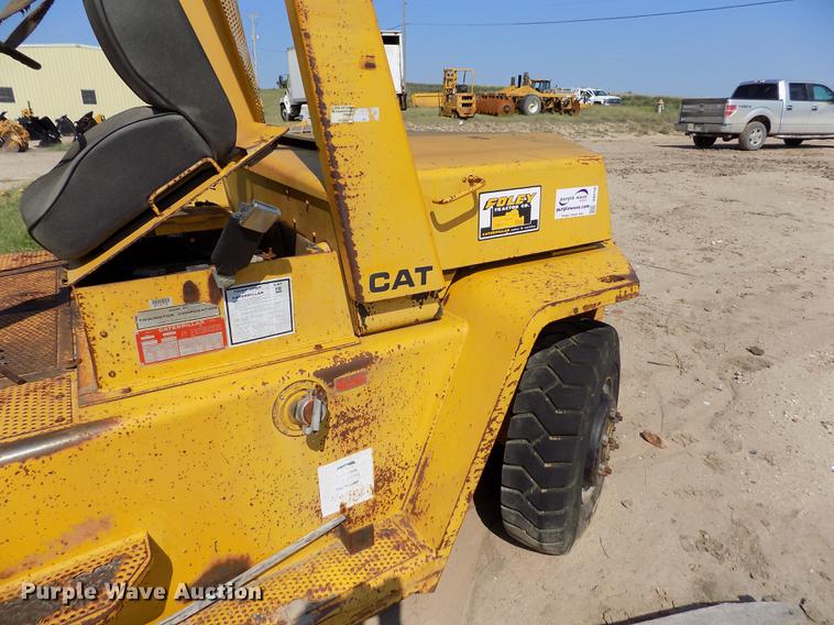 image for item DB9150 Caterpillar V120 forklift