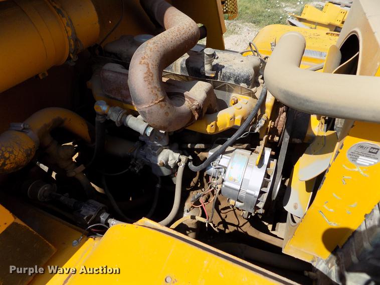 image for item DB9150 Caterpillar V120 forklift