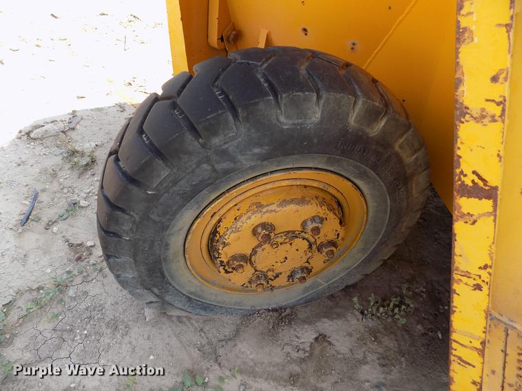 image for item DB9150 Caterpillar V120 forklift