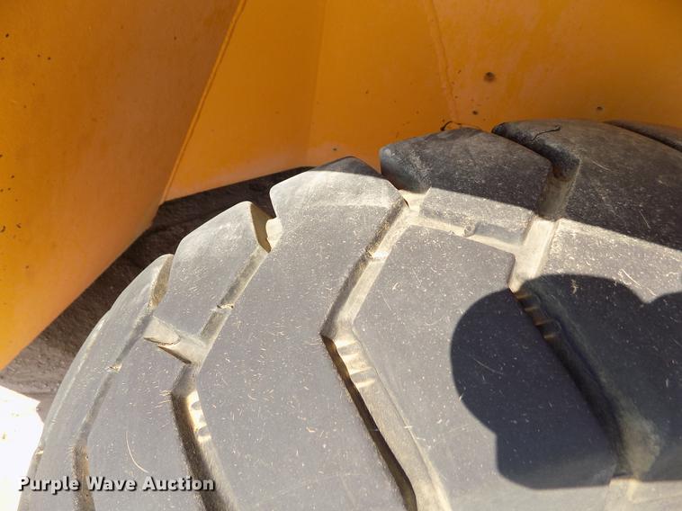 image for item DB9150 Caterpillar V120 forklift