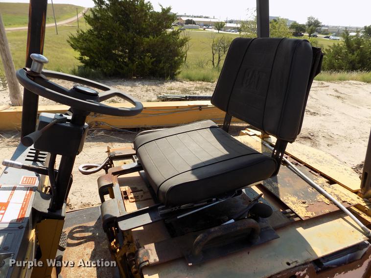 image for item DB9151 Caterpillar M50B forklift