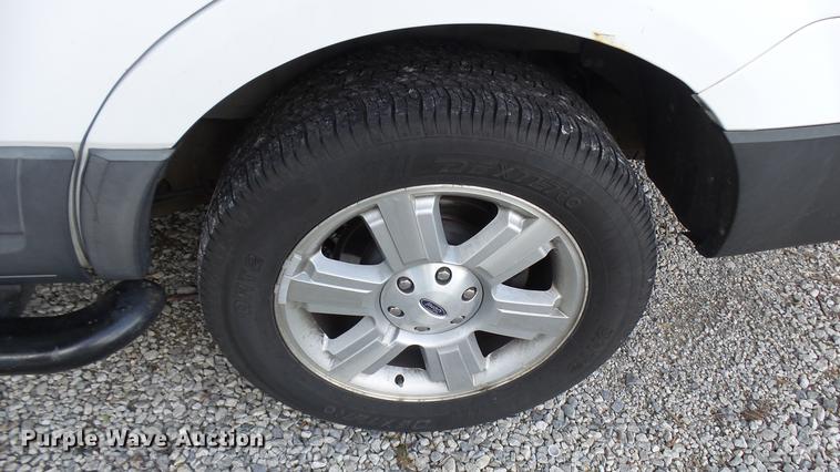 image for item DB9309 2007 Ford Expedition XLT SUV