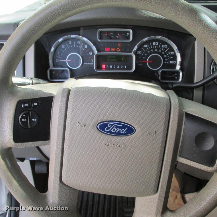 image for item DB9309 2007 Ford Expedition XLT SUV