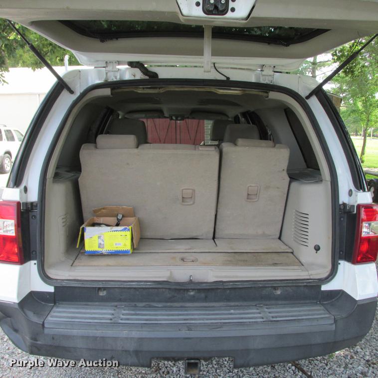 image for item DB9309 2007 Ford Expedition XLT SUV