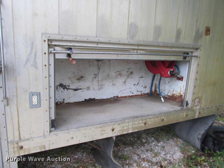 image for item DB9313 IB Intercontinental aluminum box bed