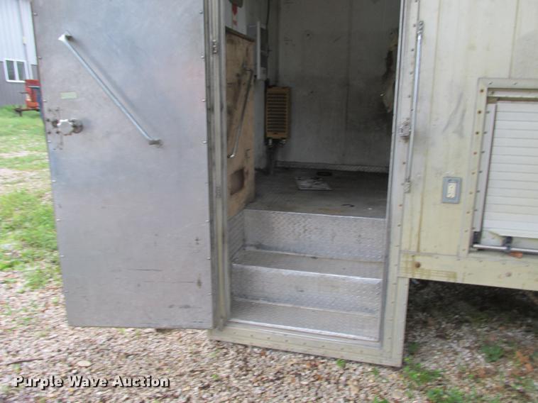 image for item DB9313 IB Intercontinental aluminum box bed