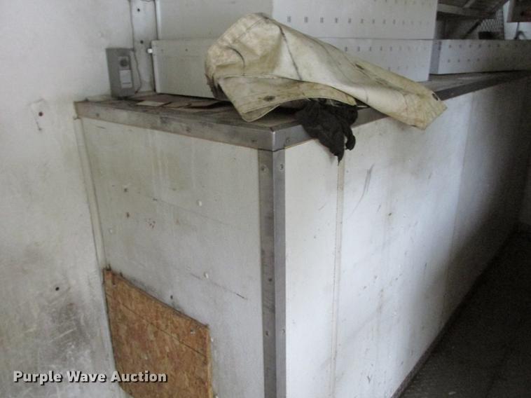 image for item DB9313 IB Intercontinental aluminum box bed