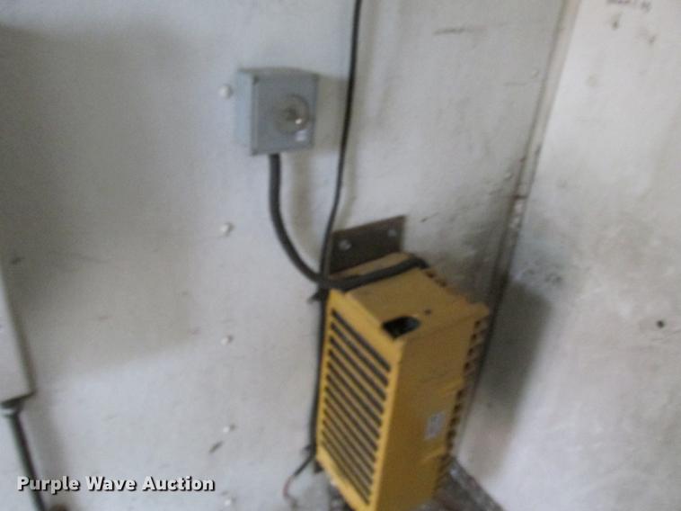 image for item DB9313 IB Intercontinental aluminum box bed