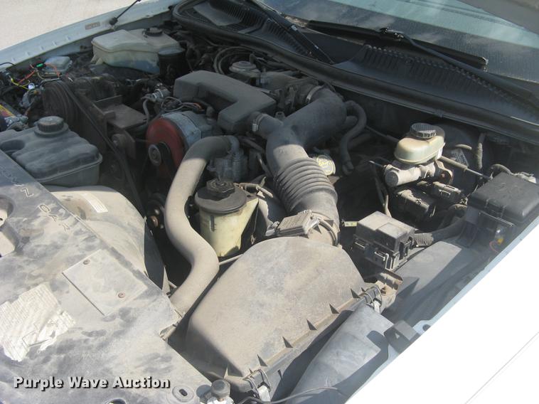 image for item DC1254 1998 Lincoln Town Car limousine