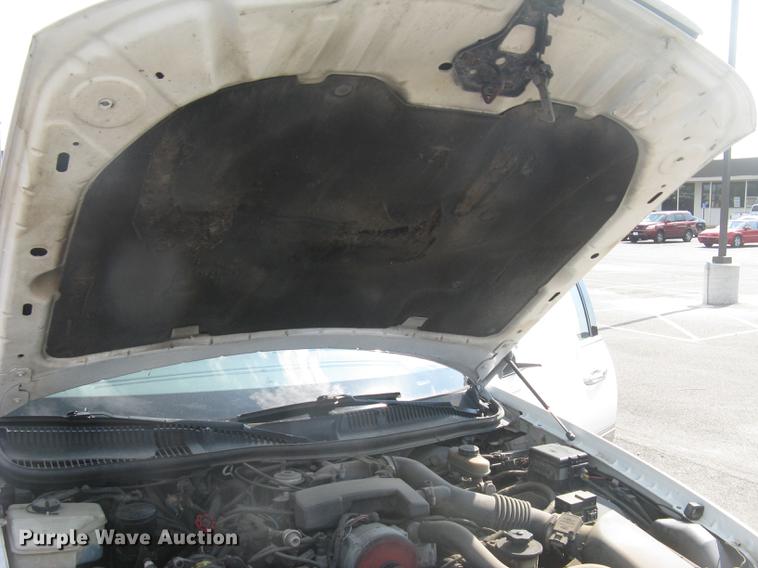 image for item DC1254 1998 Lincoln Town Car limousine