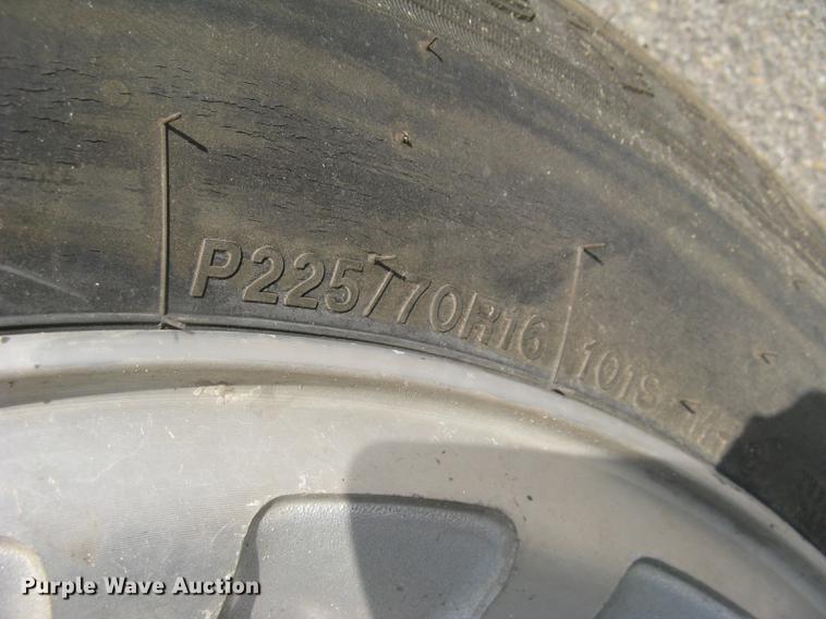 image for item DC1254 1998 Lincoln Town Car limousine