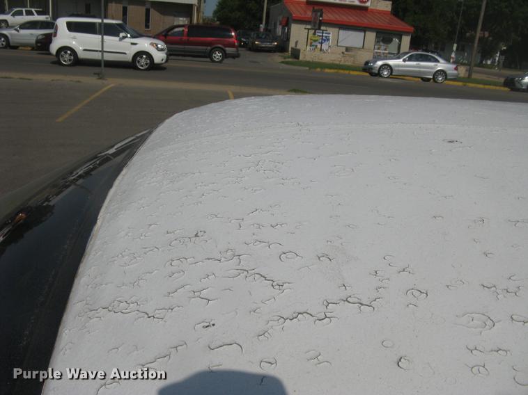 image for item DC1254 1998 Lincoln Town Car limousine