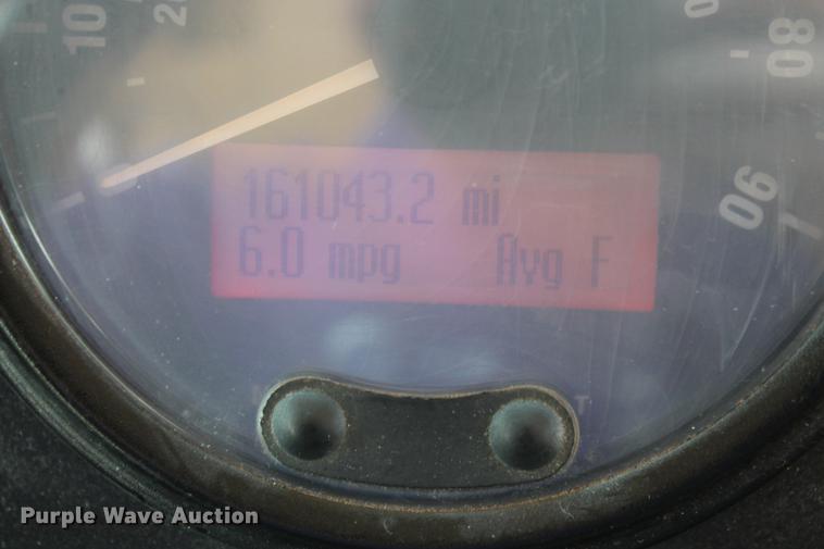 image for item DD5257 2006 Blue Bird Vision bus