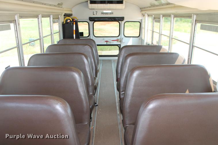 image for item DD5257 2006 Blue Bird Vision bus