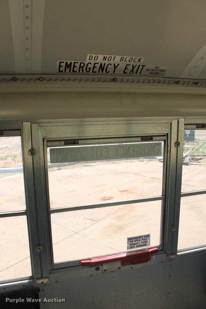 image for item DD5257 2006 Blue Bird Vision bus