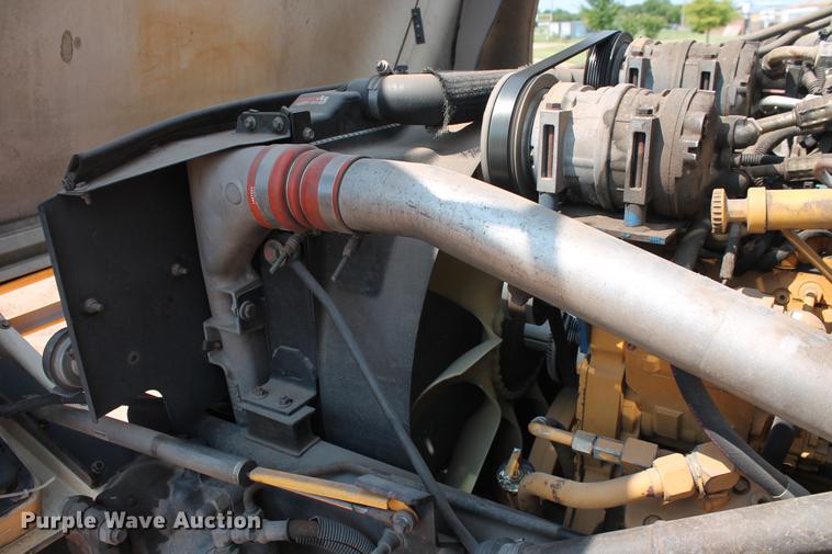 image for item DD5257 2006 Blue Bird Vision bus