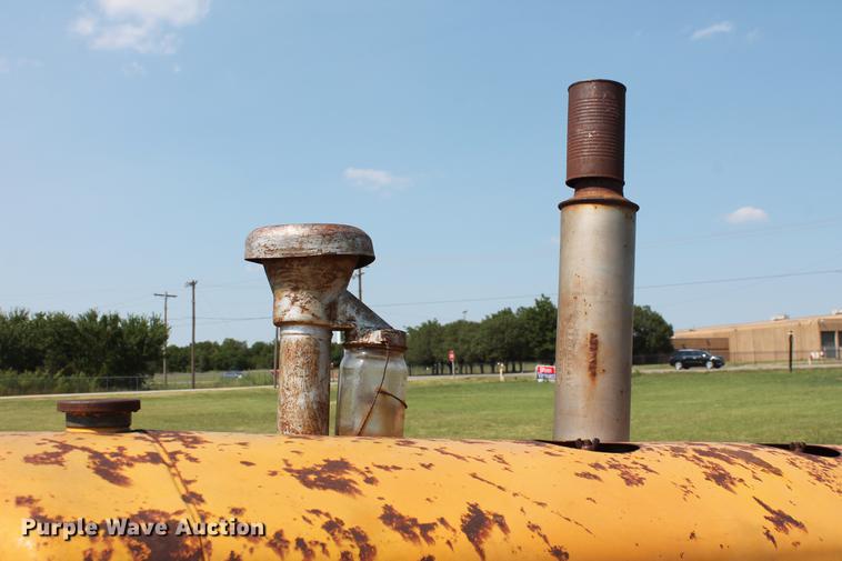 image for item DD5259 Minneapolis Moline UB tractor