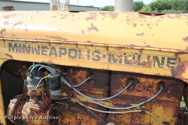 image for item DD5259 Minneapolis Moline UB tractor