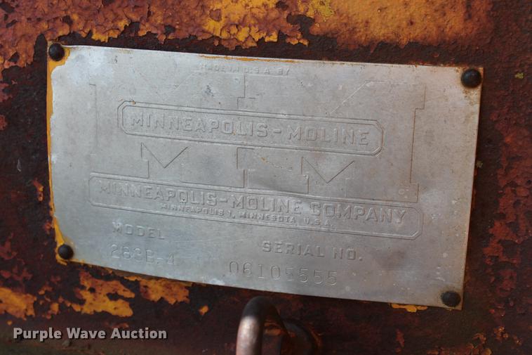 image for item DD5259 Minneapolis Moline UB tractor