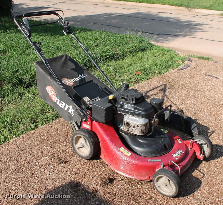 image for item DD5308 (3) lawn and landscaping equipment
