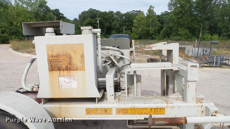 image for item DD7303 2002 Eagle CDR tire derimmer