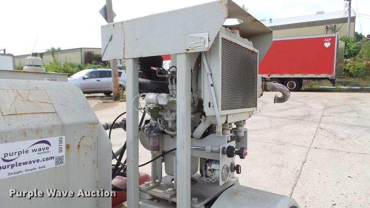 image for item DD7303 2002 Eagle CDR tire derimmer