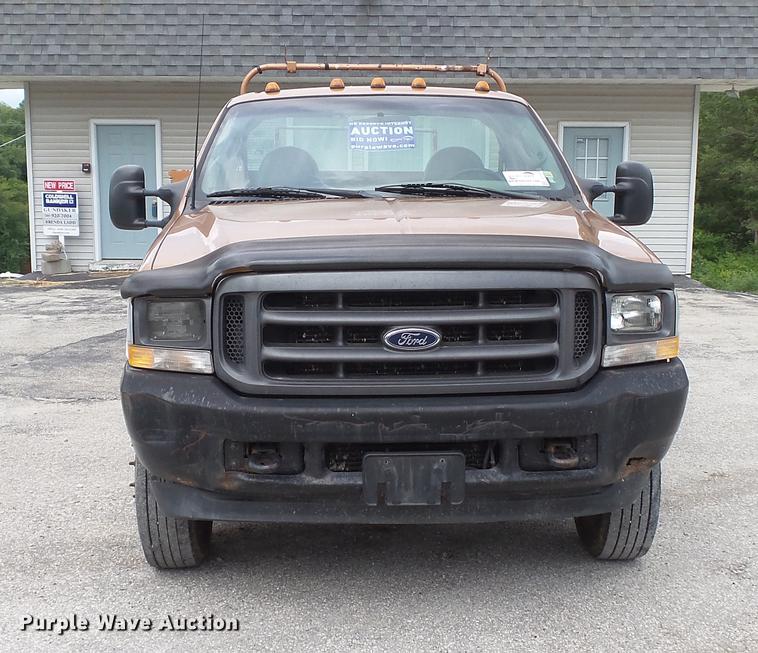 image for item DD7320 2003 Ford F550 Super Duty XL service truck